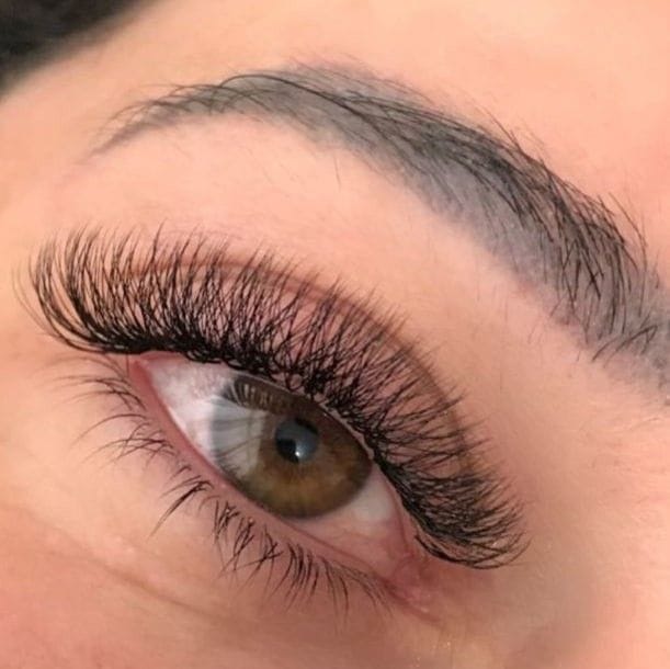 Leo's Beauty Bar